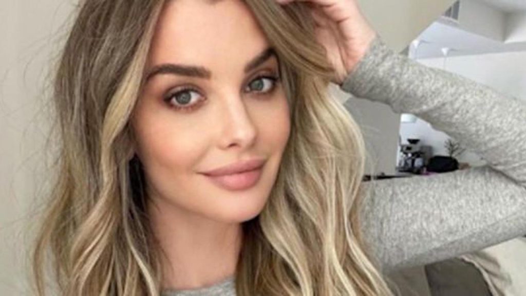 Emily Sears Cosmetic Surgery Face