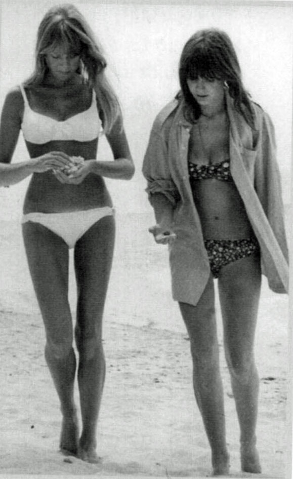 Pattie Boyd Cosmetic Surgery Body